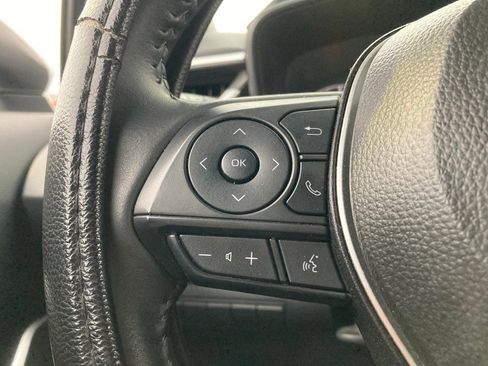 Used 2025 Toyota Corolla SE image 17