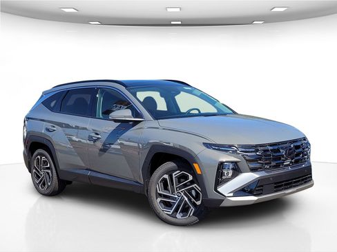 New 2025 Hyundai Tucson Limited image 10