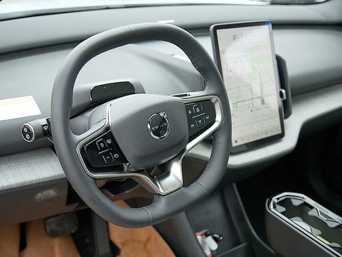 New 2026 Volvo EX30 Ultra w/ Climate Package image 12