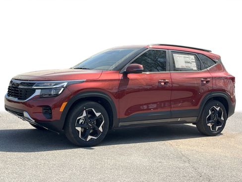 New 2026 Kia Seltos S FWD image 21
