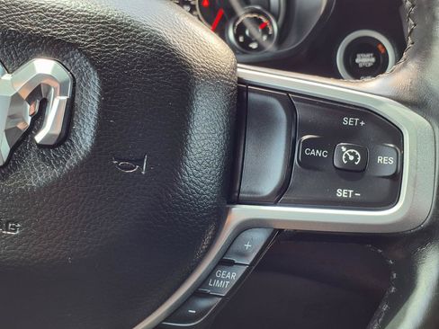 Used 2019 RAM 1500 Big Horn AWD/4WD image 19