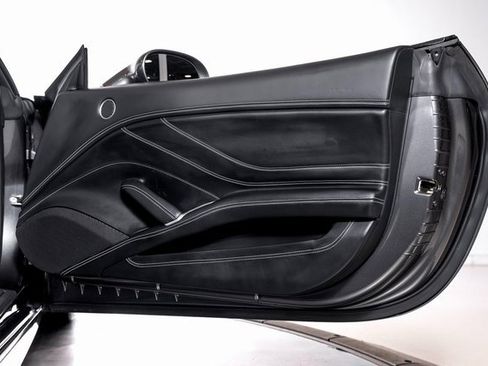 Used 2016 Ferrari California T image 61