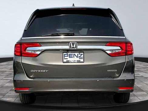 Used 2020 Honda Odyssey Touring image 5