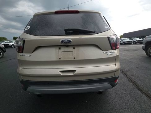 Used 2017 Ford Escape Titanium w/ Equipment Group 301A AWD/4WD image 6