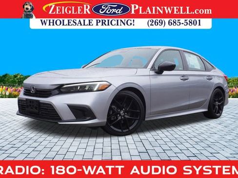 Used 2024 Honda Civic Sport image 1