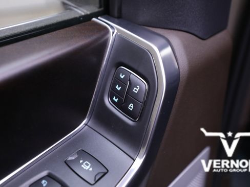 New 2026 Ford F250 King Ranch w/ Chrome Package image 18