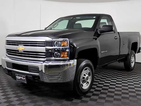 Used 2016 Chevrolet Silverado 2500 W/T w/ WT Fleet Convenience Package RWD image 2