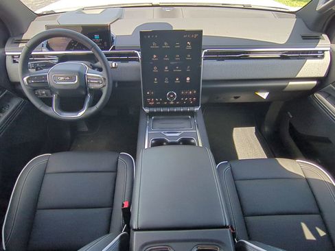 New 2026 GMC Sierra EV Elevation w/ Premium Package image 23