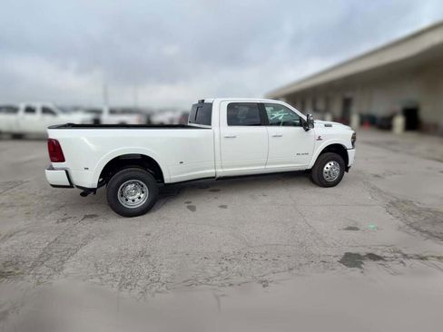 New 2026 RAM 3500 Longhorn image 13