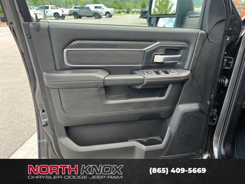 New 2026 RAM 3500 Big Horn AWD/4WD image 5