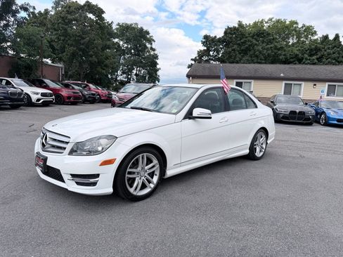 Used 2013 Mercedes-Benz C 300 4MATIC Sedan image 27