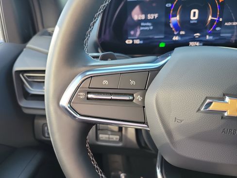 Used 2026 Chevrolet Silverado EV LT image 18