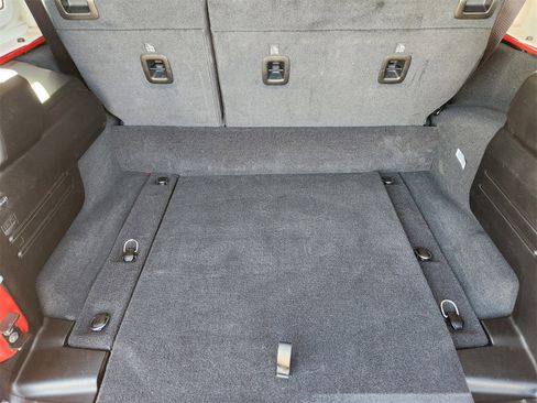 Certified 2025 Jeep Wrangler Sahara image 41