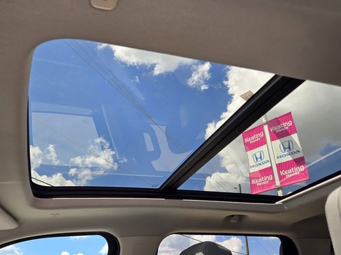 Used 2023 Toyota Tundra Limited w/ Power Package image 15