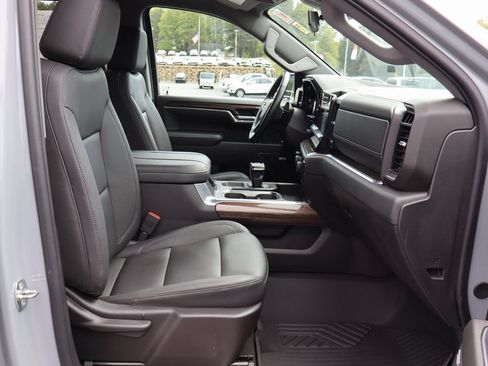 Used 2024 Chevrolet Silverado 1500 LT Trail Boss w/ LT Trail Boss Premium Package image 17