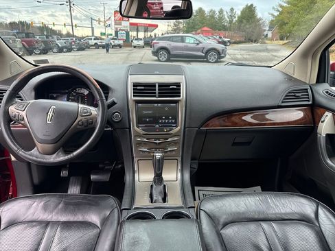 Used 2014 Lincoln MKX AWD w/ Equipment Group 102A image 13