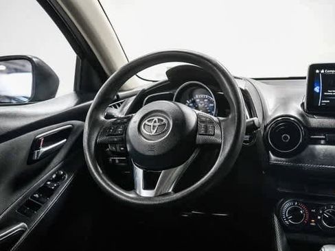 Certified 2017 Toyota Yaris iA image 16