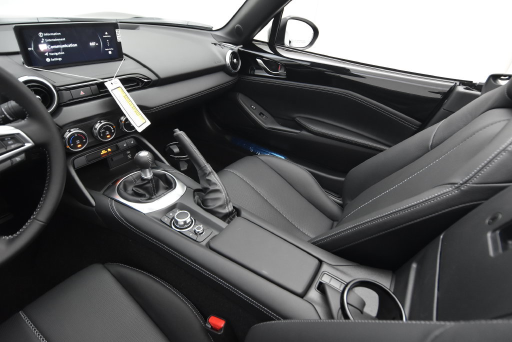 New 2026 MAZDA MX-5 Miata Grand Touring w/ Weather Package RWD image 30
