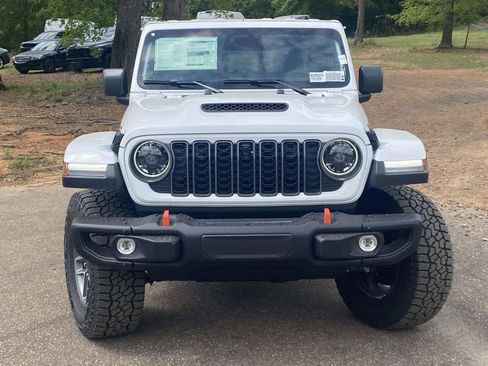 New 2026 Jeep Gladiator Mojave AWD/4WD image 2