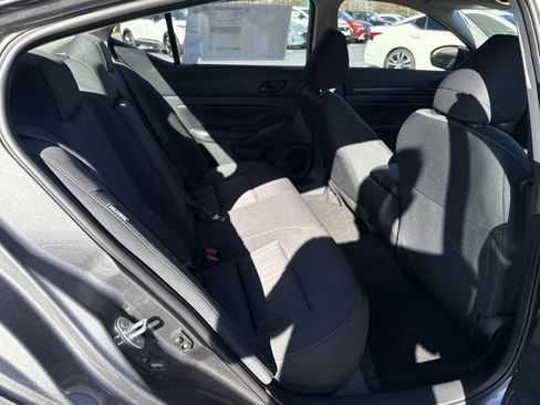 New 2025 Nissan Altima 2.5 S image 18