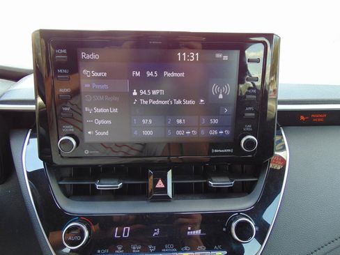 Used 2022 Toyota Corolla SE image 20