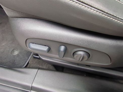 Certified 2023 Chevrolet TrailBlazer ACTIV w/ Convenience Package image 12