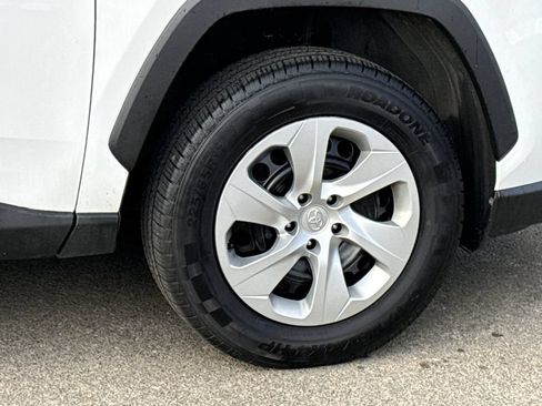 Used 2023 Toyota RAV4 LE FWD image 6