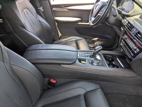 Used 2018 BMW X5 xDrive50i image 12