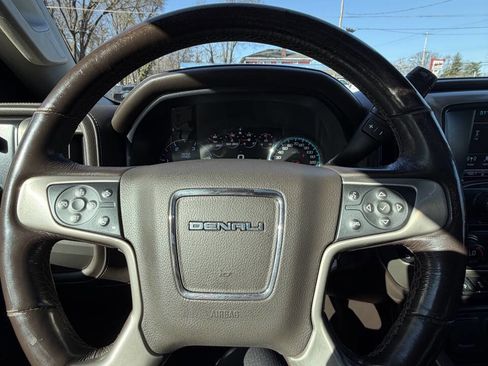 Used 2018 GMC Sierra 3500 Denali w/ Duramax Plus Package image 22