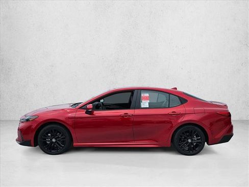 New 2026 Toyota Camry SE FWD image 5