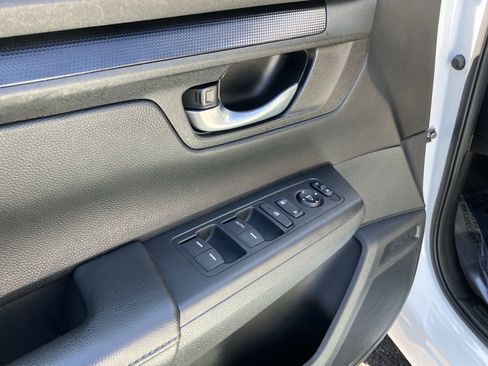 Certified 2023 Honda CR-V LX image 15