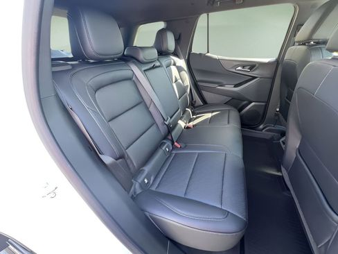 New 2026 Chevrolet Equinox LT w/ Convenience Package II image 25