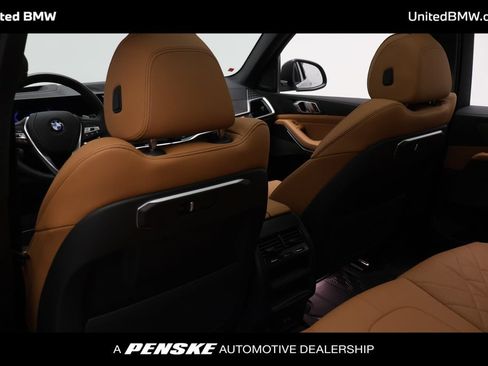 Used 2026 BMW X5 sDrive40i w/ Premium Package RWD image 16