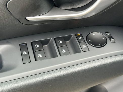 New 2026 Hyundai Tucson SE image 13