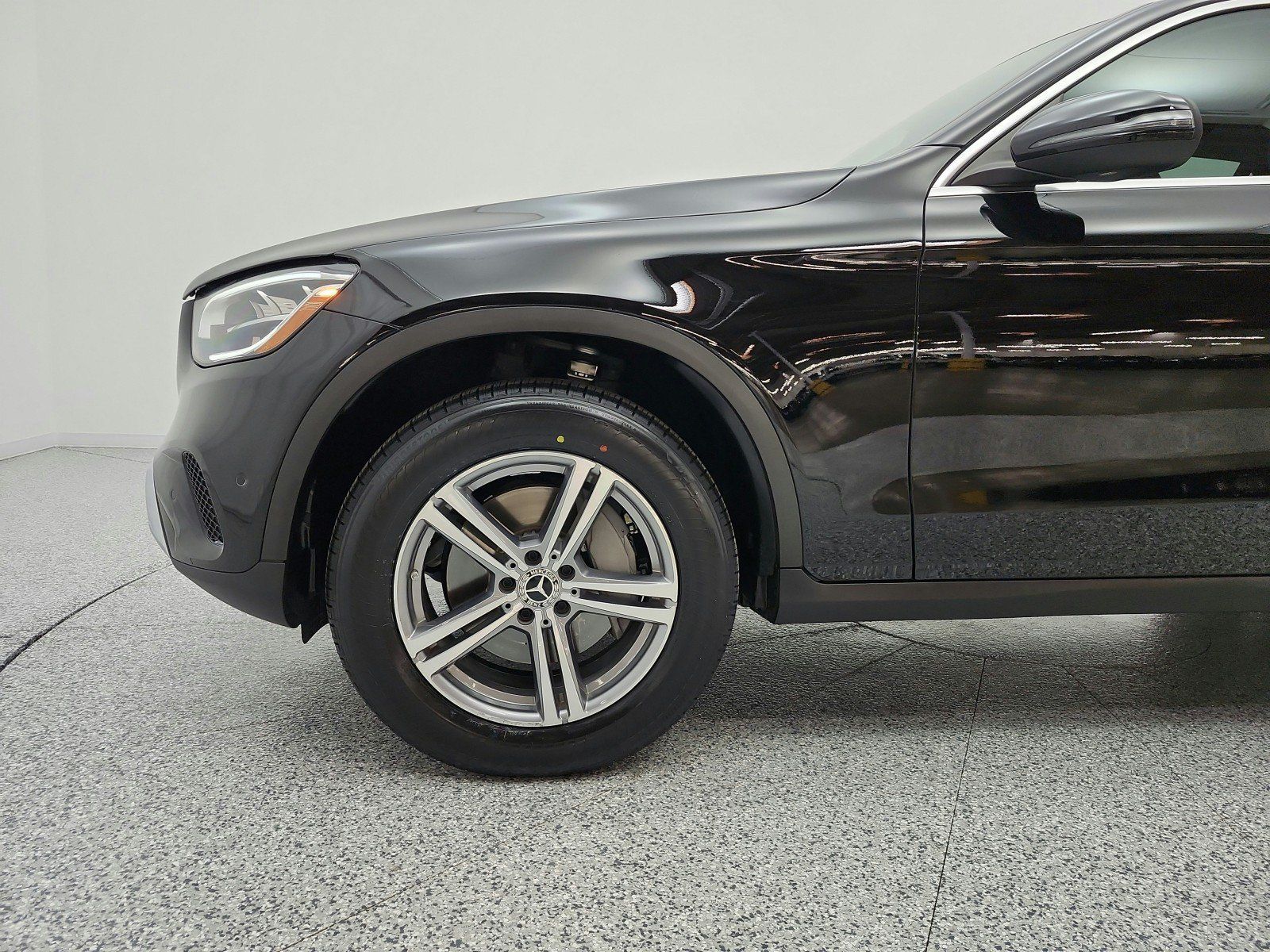 Used 2022 Mercedes-Benz GLC 300 image 21