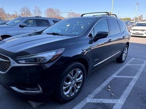 Used 2020 Buick Enclave Avenir w/ Avenir Technology Package image 10