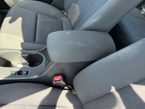 Used 2023 Toyota Corolla LE image 14