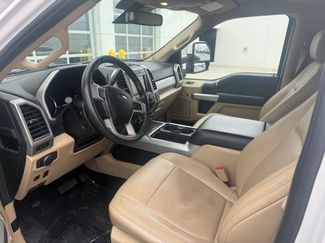 Used 2019 Ford F350 Lariat w/ Lariat Ultimate Package video 3