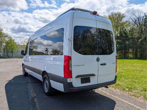Used 2025 Mercedes-Benz Sprinter 2500 image 10
