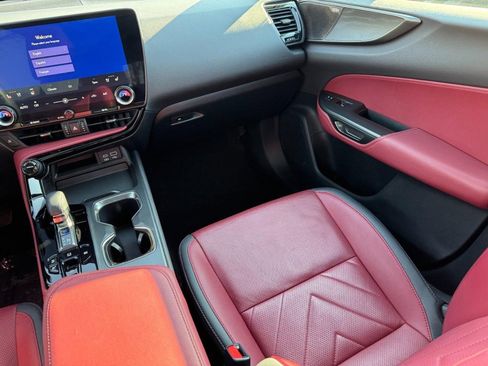 Used 2022 Lexus NX 300h AWD image 15