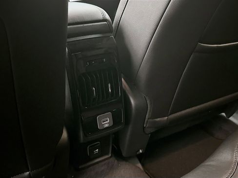 New 2026 Jeep Compass Latitude image 25