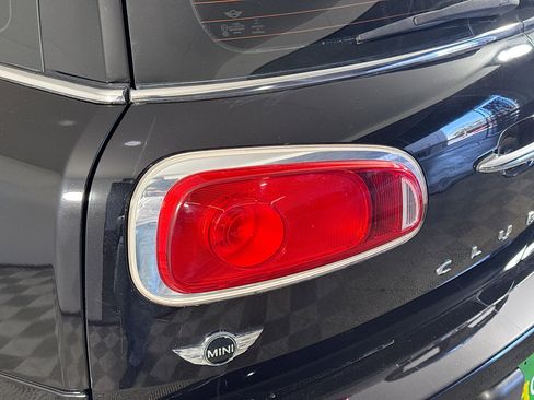 Used 2017 MINI Cooper Clubman ALL4 image 35