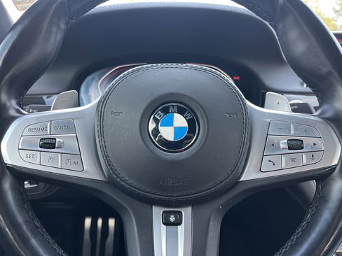 Used 2020 BMW 740i w/ M Sport Package image 12