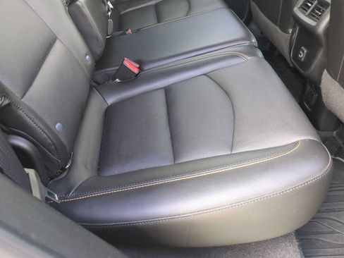 Used 2021 Chevrolet Equinox Premier FWD image 26