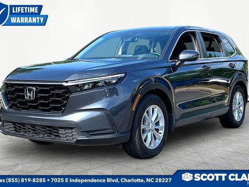 Used 2024 Honda CR-V EX image 3