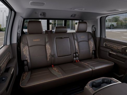 New 2026 RAM 3500 Limited AWD/4WD image 15