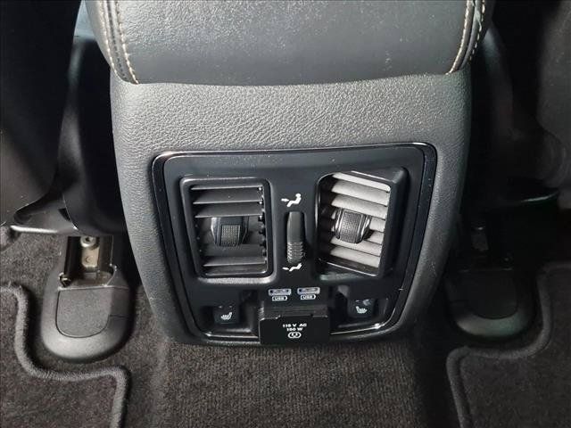 Used 2015 Dodge Durango Citadel w/ Technology Group AWD/4WD image 18