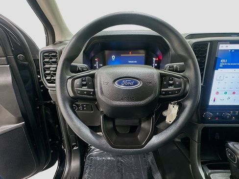 Used 2025 Ford Ranger XL RWD image 11