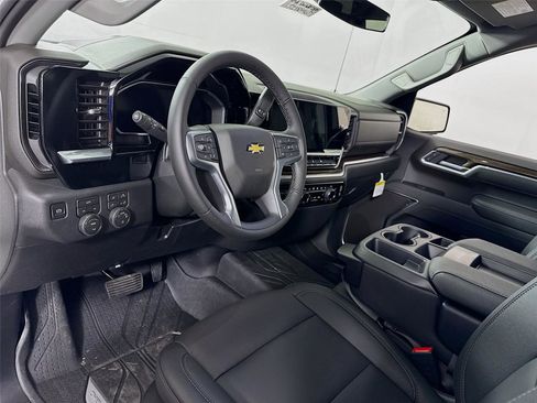 New 2026 Chevrolet Silverado 1500 LT w/ All Star Edition Plus AWD/4WD image 3