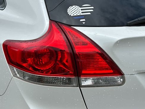 Used 2009 Toyota Venza AWD image 15